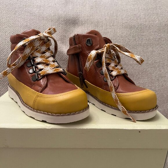 NIB Petit Nord Trek Boots - 28 - Picture 1 of 7
